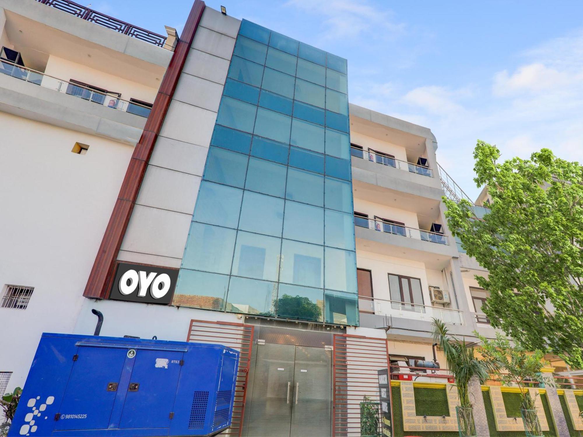 Super Collection O Kiara Guest House Лакхнау Экстерьер фото