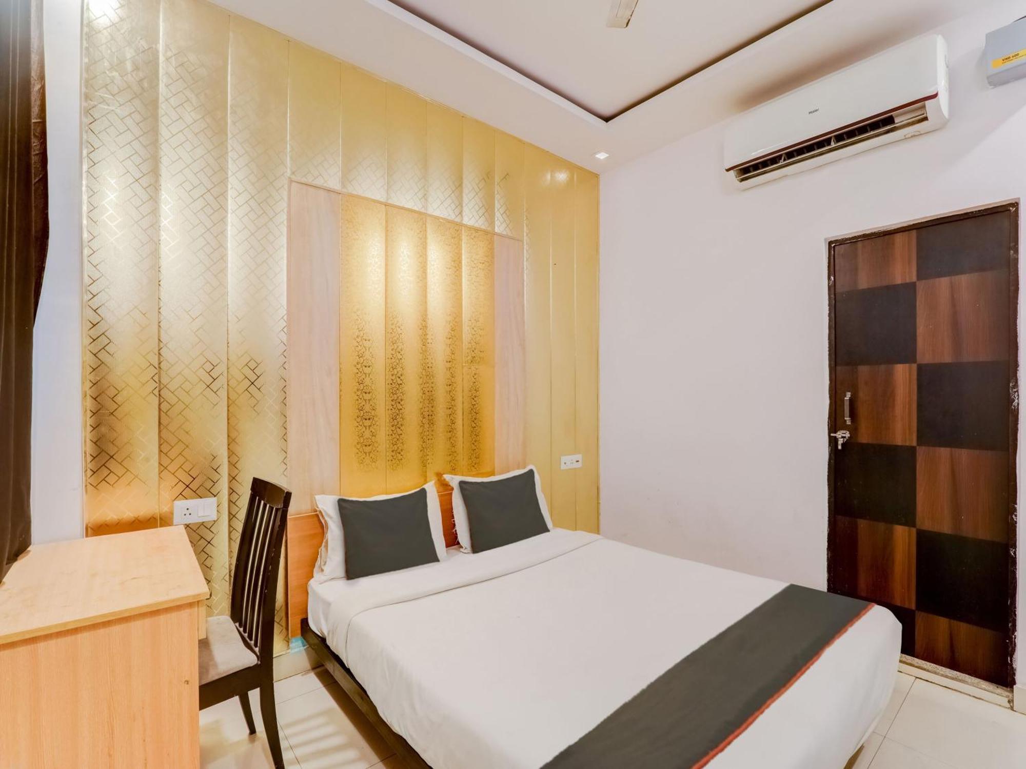 Super Collection O Kiara Guest House Лакхнау Экстерьер фото