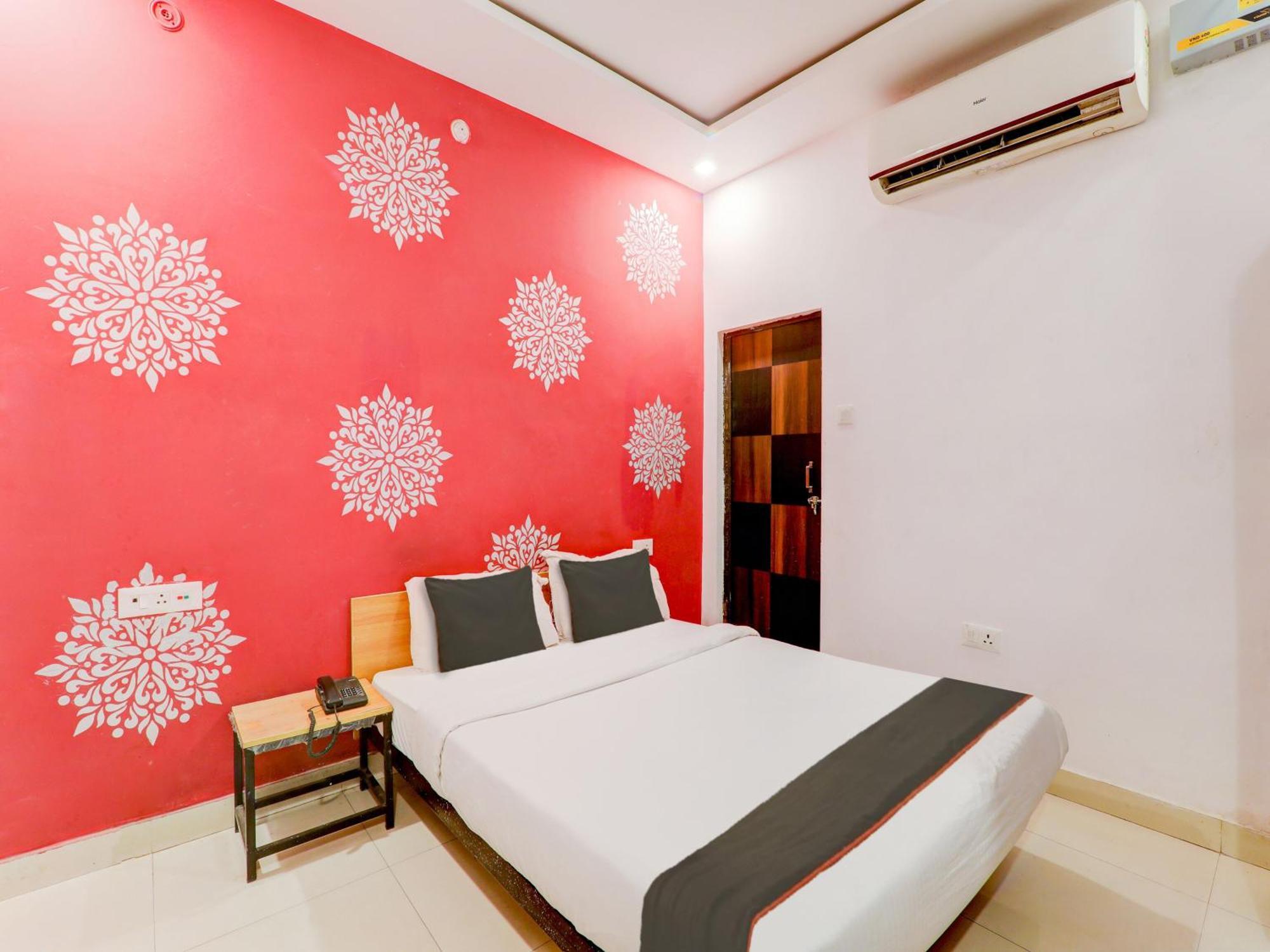 Super Collection O Kiara Guest House Лакхнау Экстерьер фото